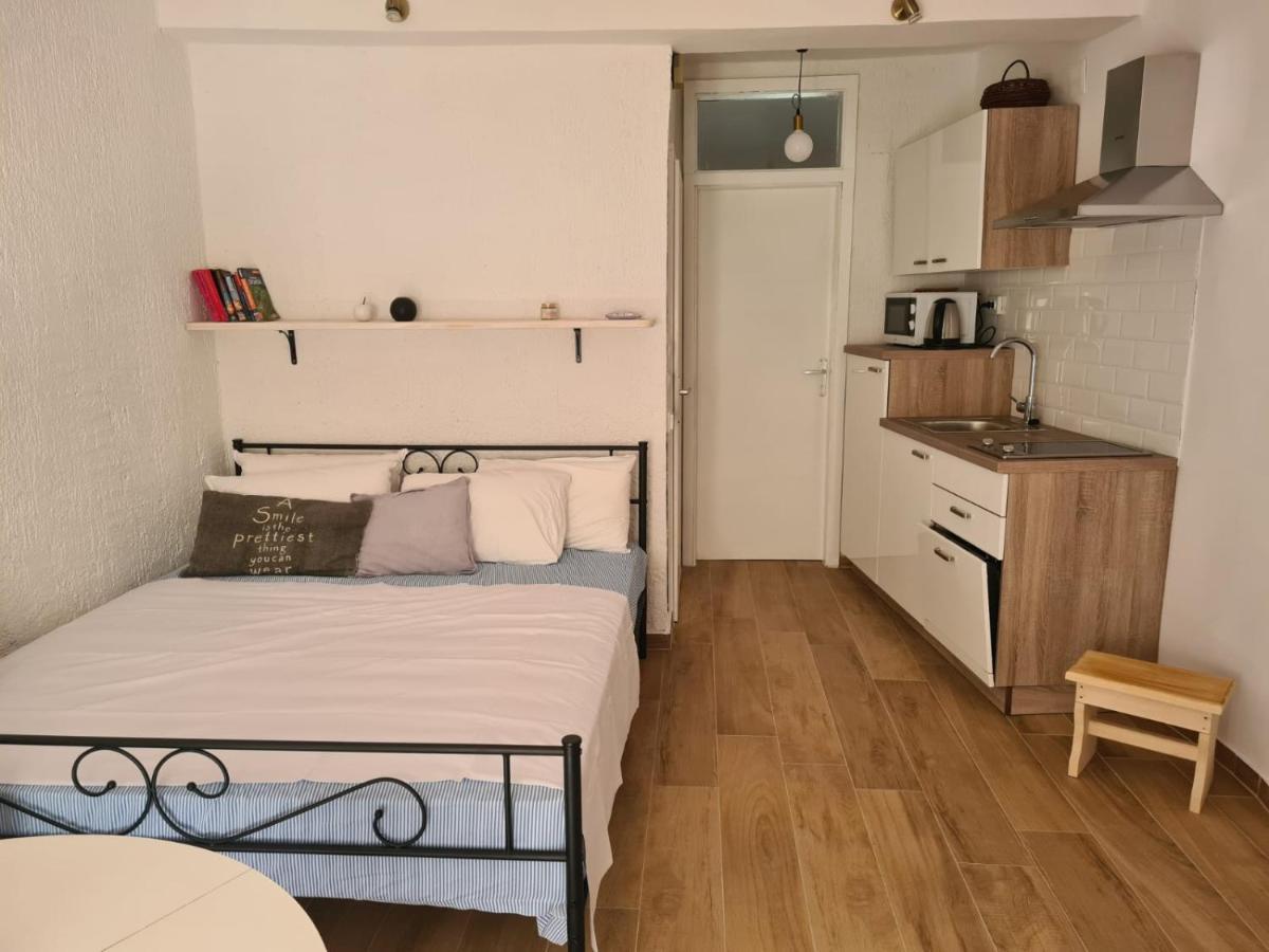 Studio Apartman Lidija Šibenik Exterior foto
